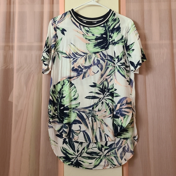Topshop Leaf Tee - Picture 2 of 4